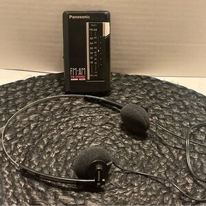 Vintage Panasonic Black FM/AM Radio with Headset